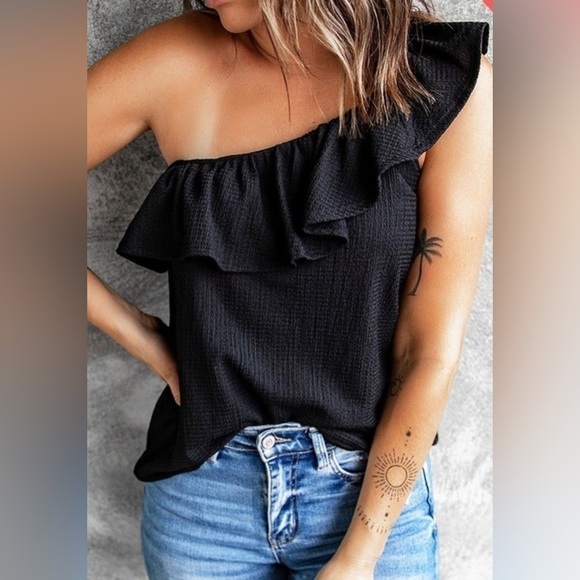 White..White One Shoulder Crinkled Top - Picture 3 of 4